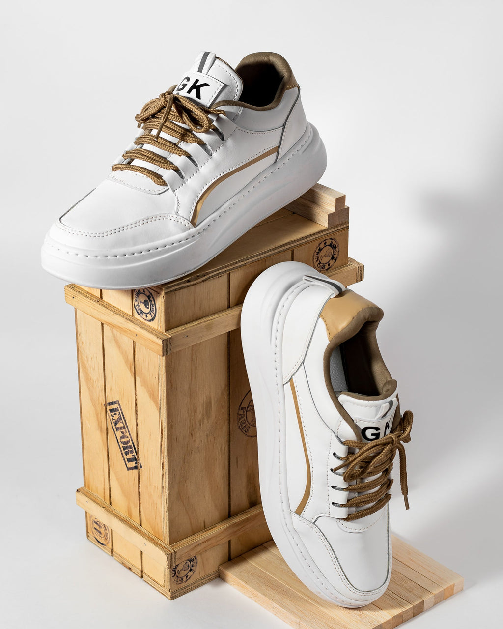 gid://shopify/MediaImage/25708272779334